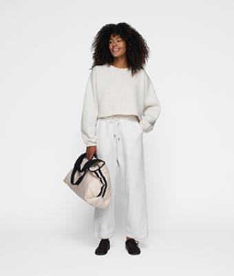 Cropped statement sweater soft white melee 10 DAYS