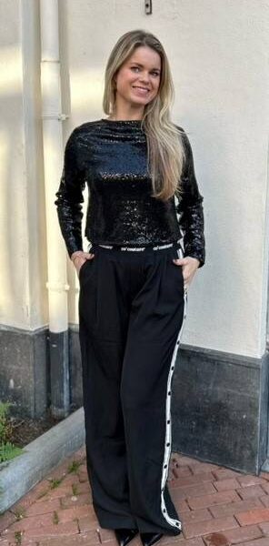 Stevie sequin bow blouse black Co’Couture