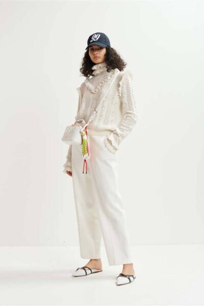 Heftig straight leg pants off white Essentiel