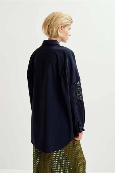 Hoofd lace panelled shirt dark sapphire Essentiel