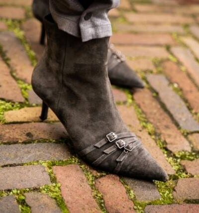 Boot stone grey Sofie Schnoor